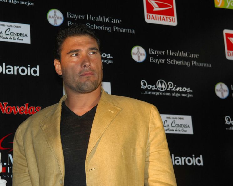 Eduardo Yáñez