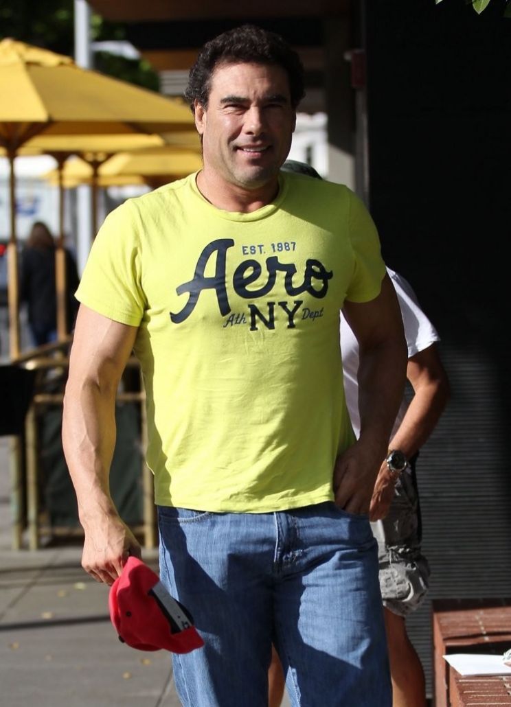 Eduardo Yáñez