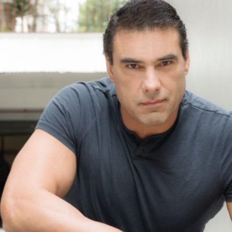 Eduardo Yáñez