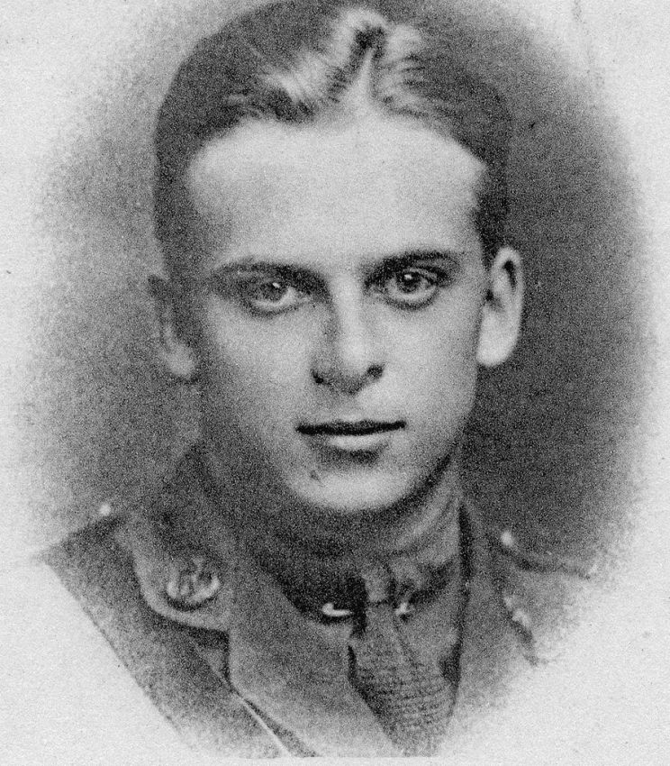 Edward Arnold