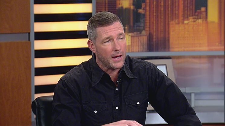 Edward Burns