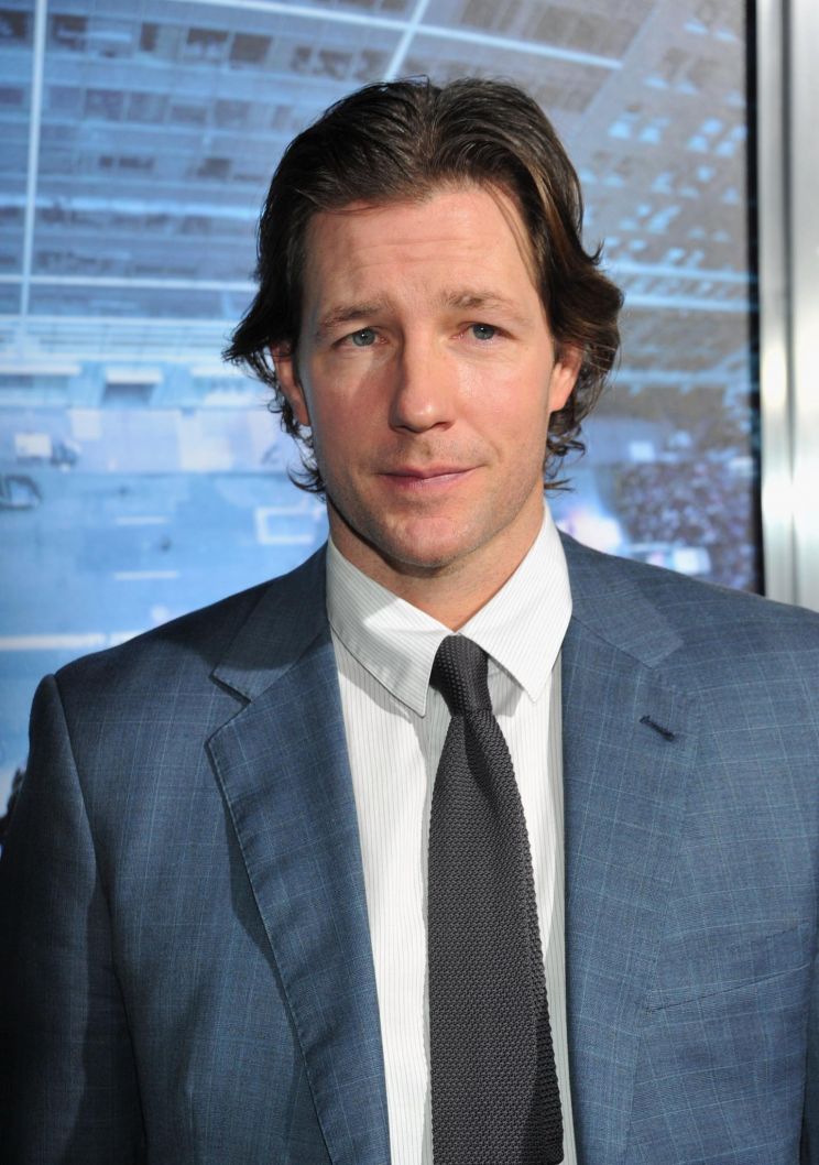 Edward Burns