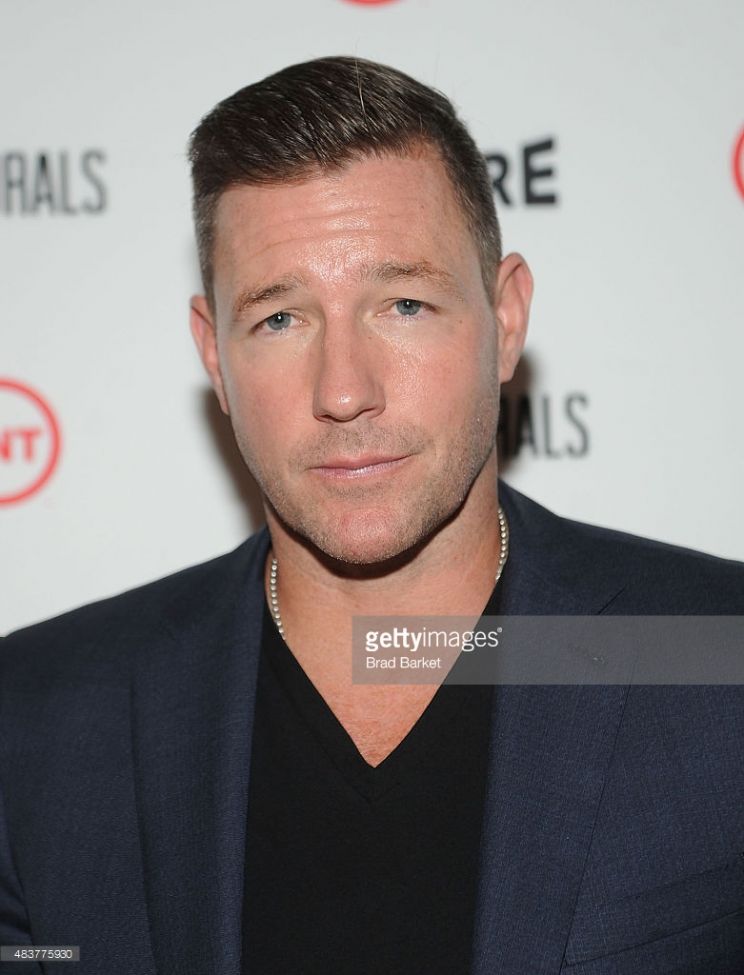 Edward Burns