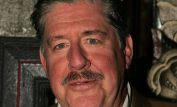 Edward Herrmann