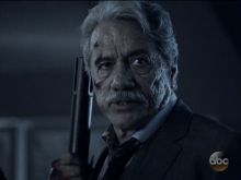 Edward James Olmos