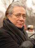 Edward James Olmos