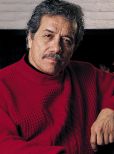 Edward James Olmos