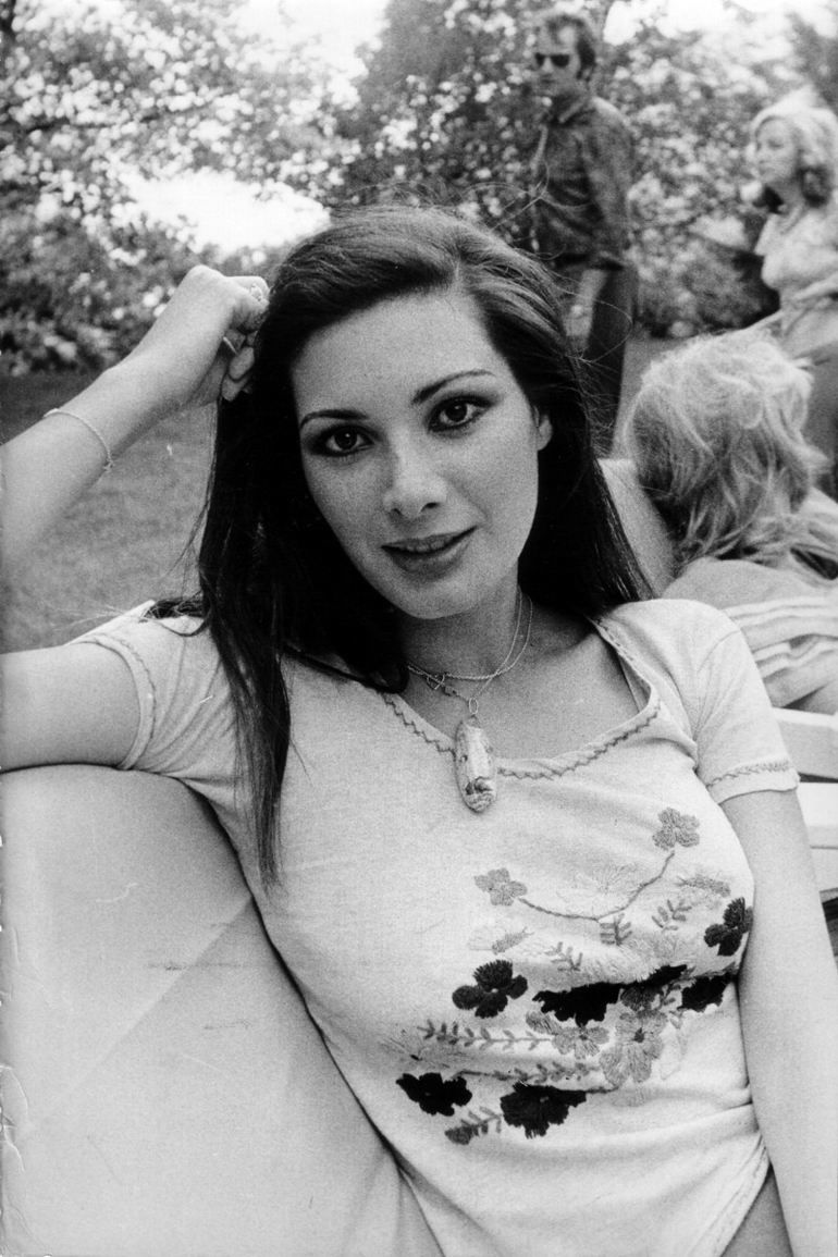 Pictures of Edwige Fenech