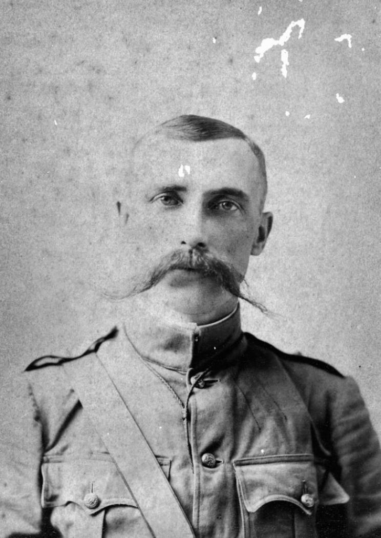 Efram Potelle