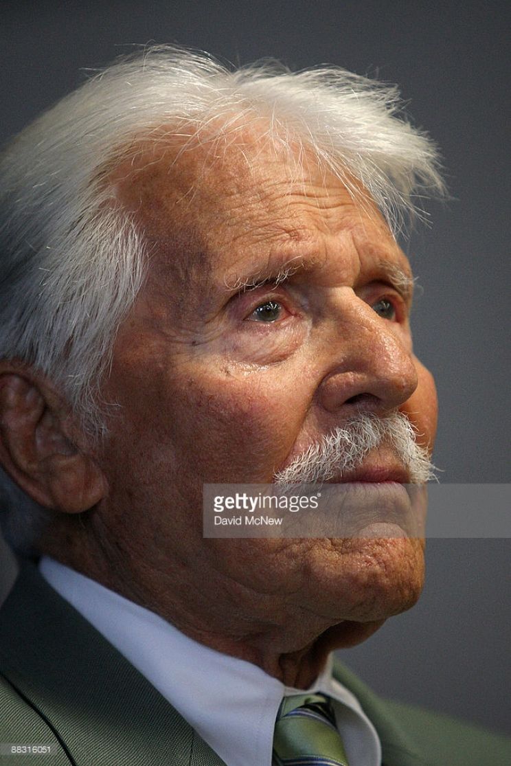 Efrem Zimbalist Jr.