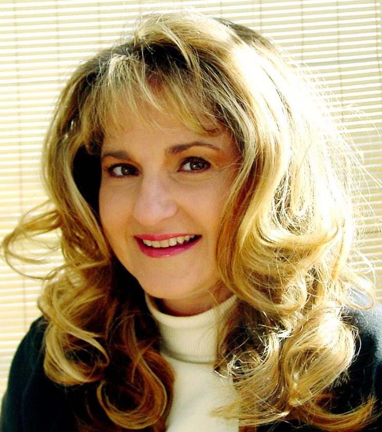 Eileen Ryan