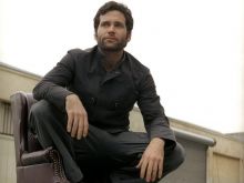 Eion Bailey