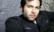 Eion Bailey