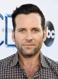 Eion Bailey