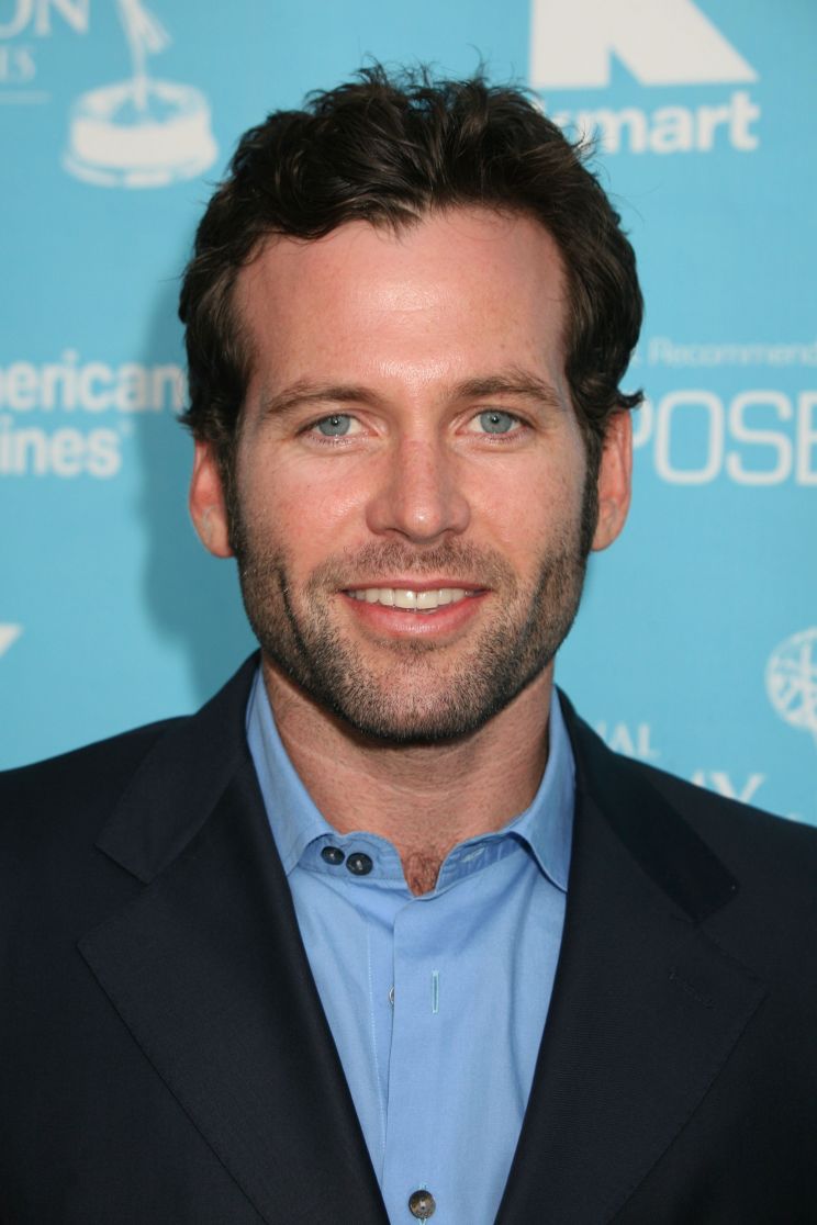 Eion Bailey