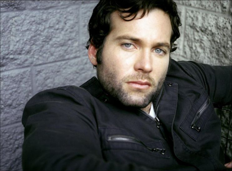 Eion Bailey