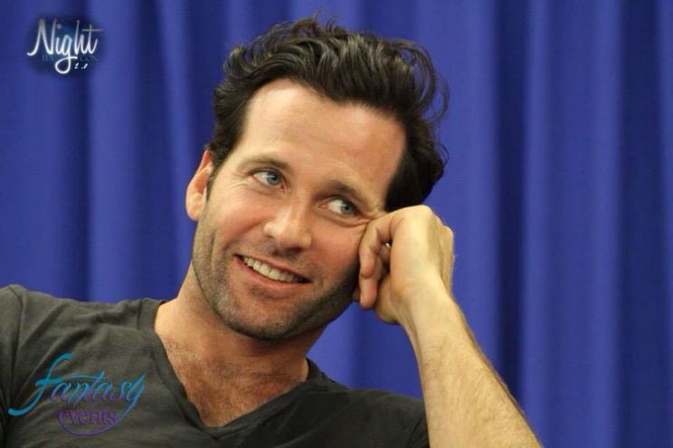 Eion Bailey