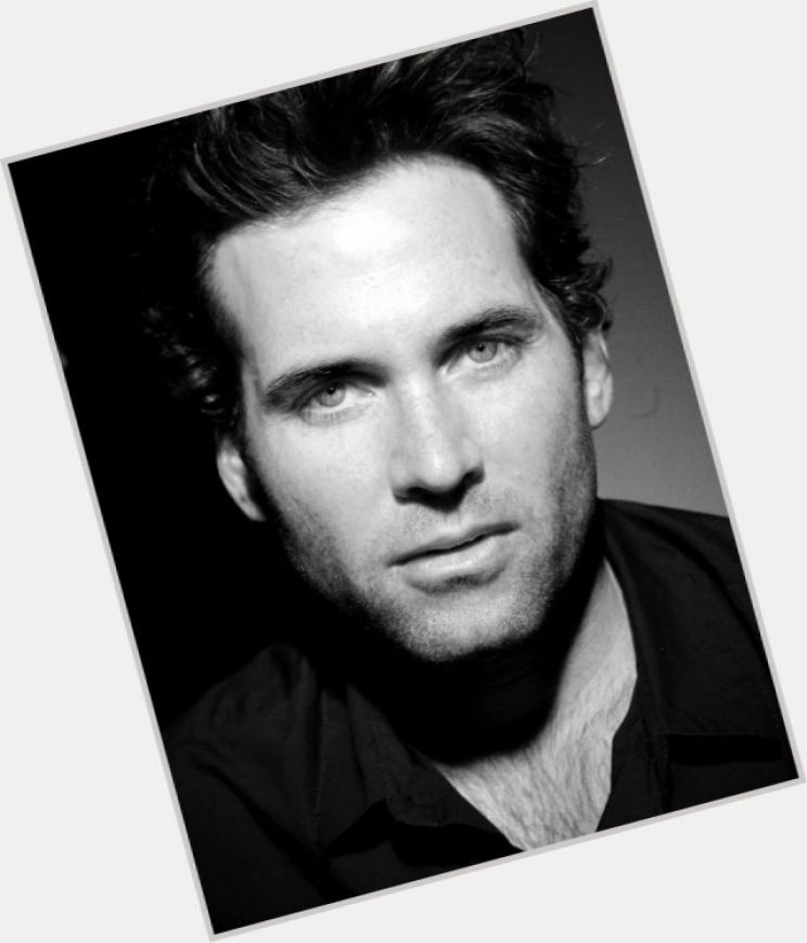 Eion Bailey
