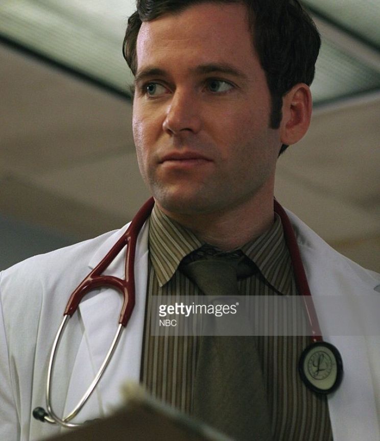 Eion Bailey