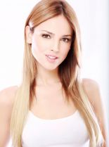 Eiza González photo