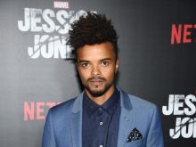 Eka Darville