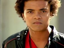 Eka Darville