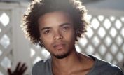 Eka Darville