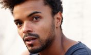 Eka Darville