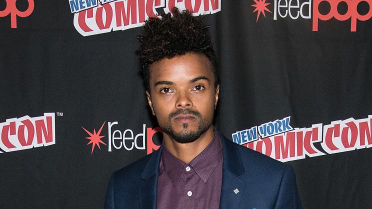 Eka Darville