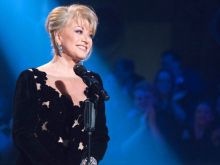 Elaine Paige #2152006 picture (Landscape Medium)