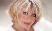 Elaine Paige