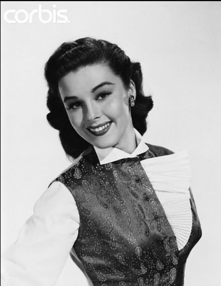 Elaine Stewart