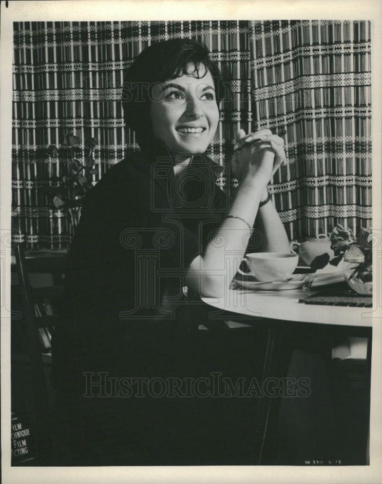 Elana Eden