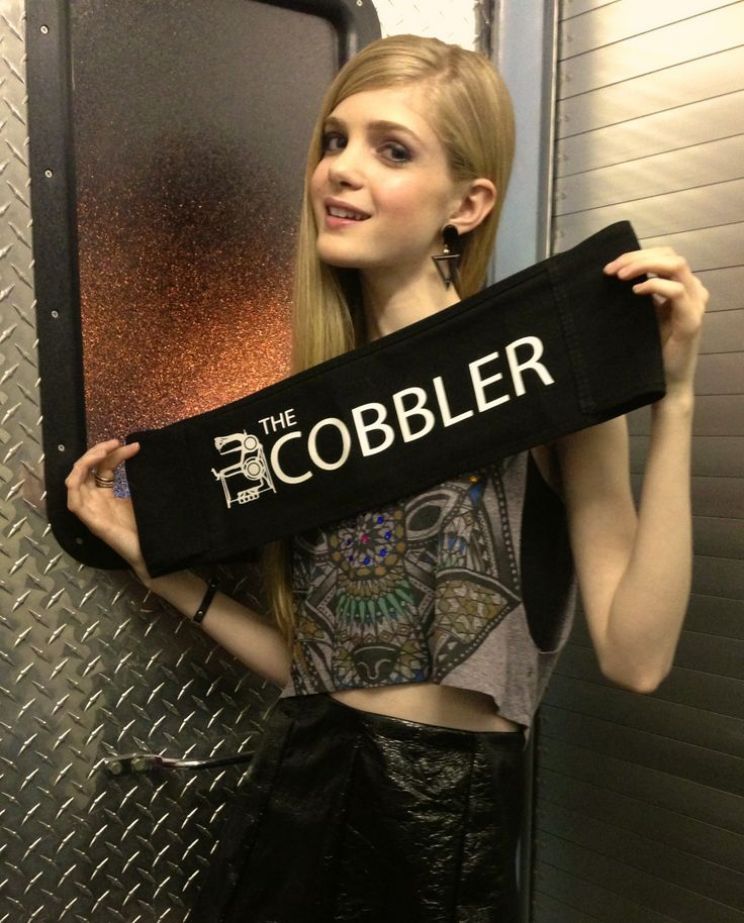 Elena Kampouris