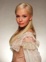 Elena Korikova photo