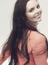 Eline Powell #1678043 picture (Portrait Medium)