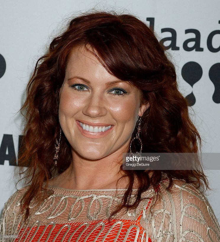 Elisa Donovan