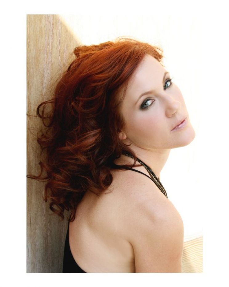 Elisa Donovan