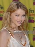 Elisabeth Harnois