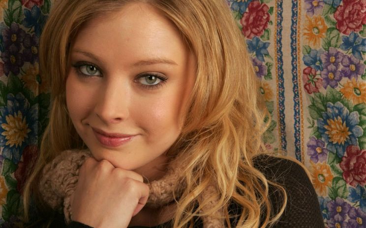 Elisabeth Harnois