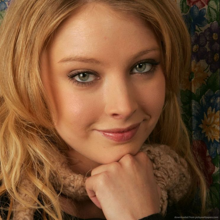 Elisabeth Harnois