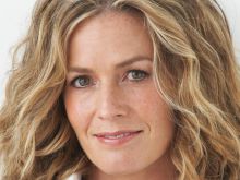 Elisabeth Shue