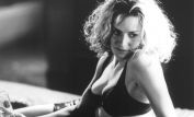 Elisabeth Shue