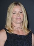 Elisabeth Shue