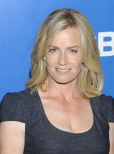 Elisabeth Shue