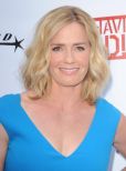 Elisabeth Shue