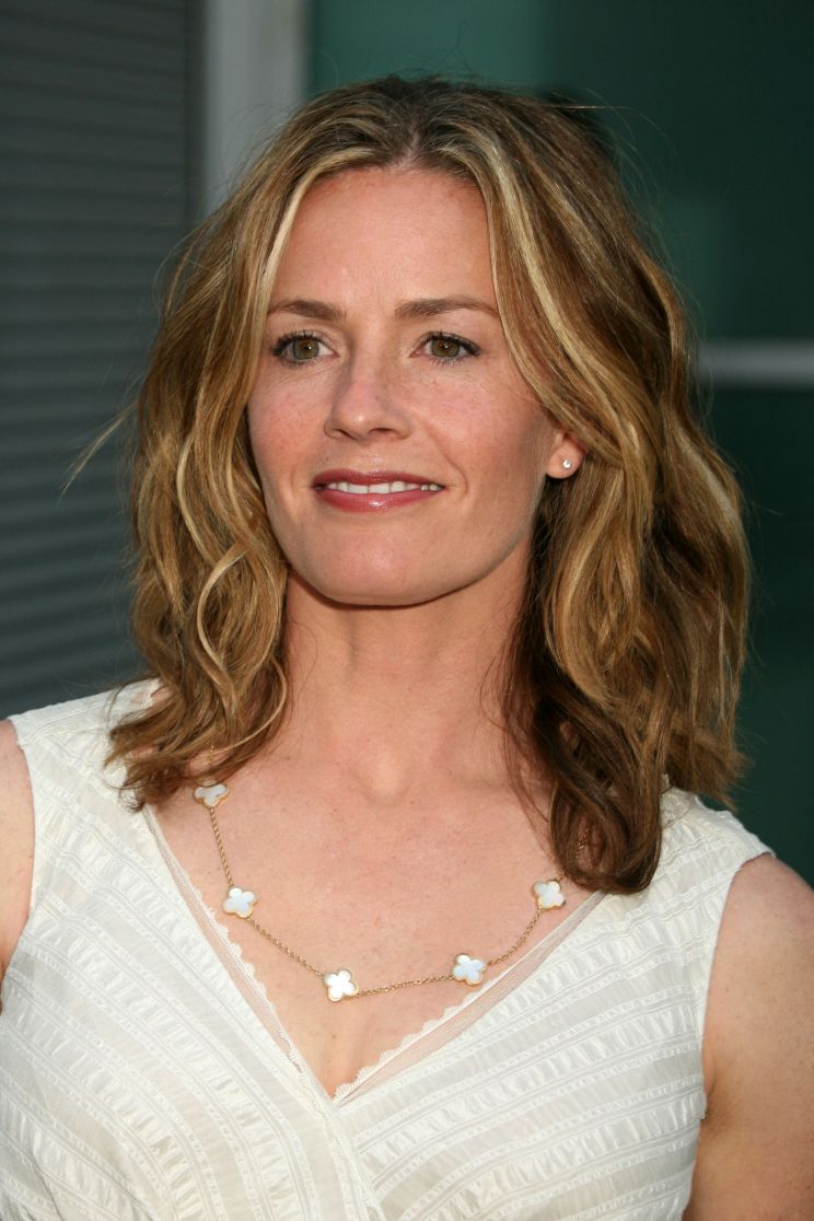 Elisabeth Shue