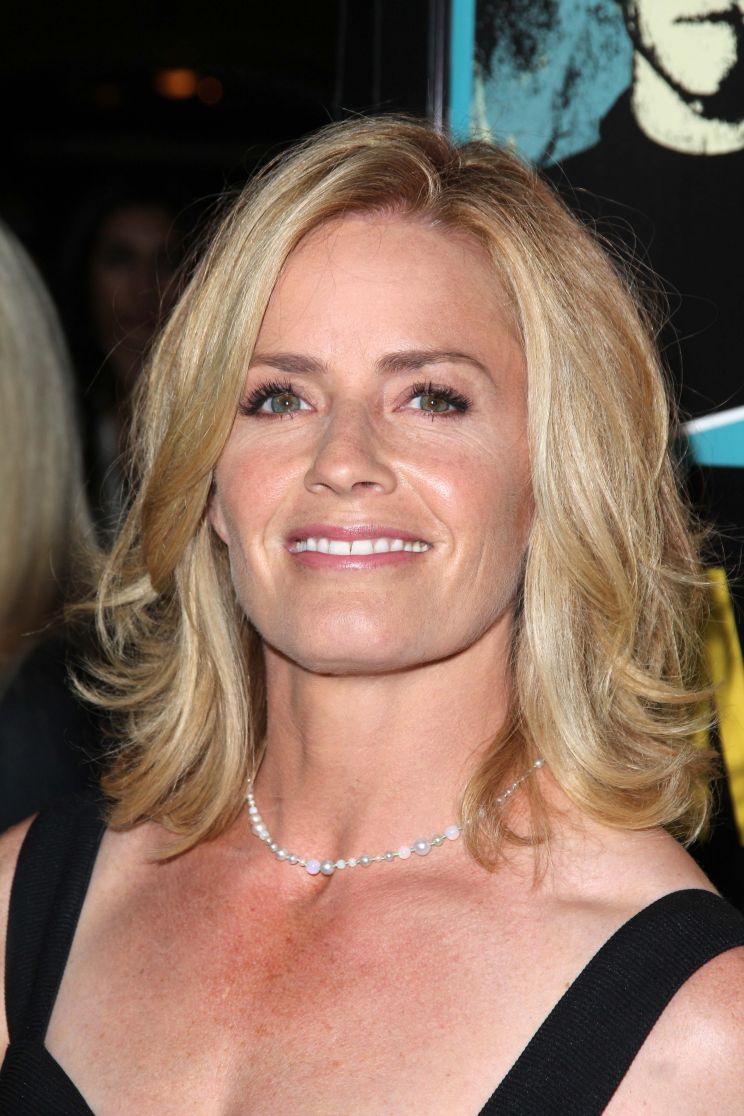 Elisabeth Shue