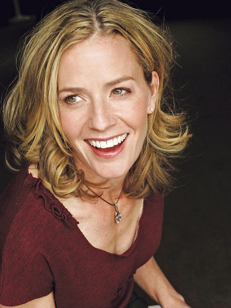 Elisabeth Shue