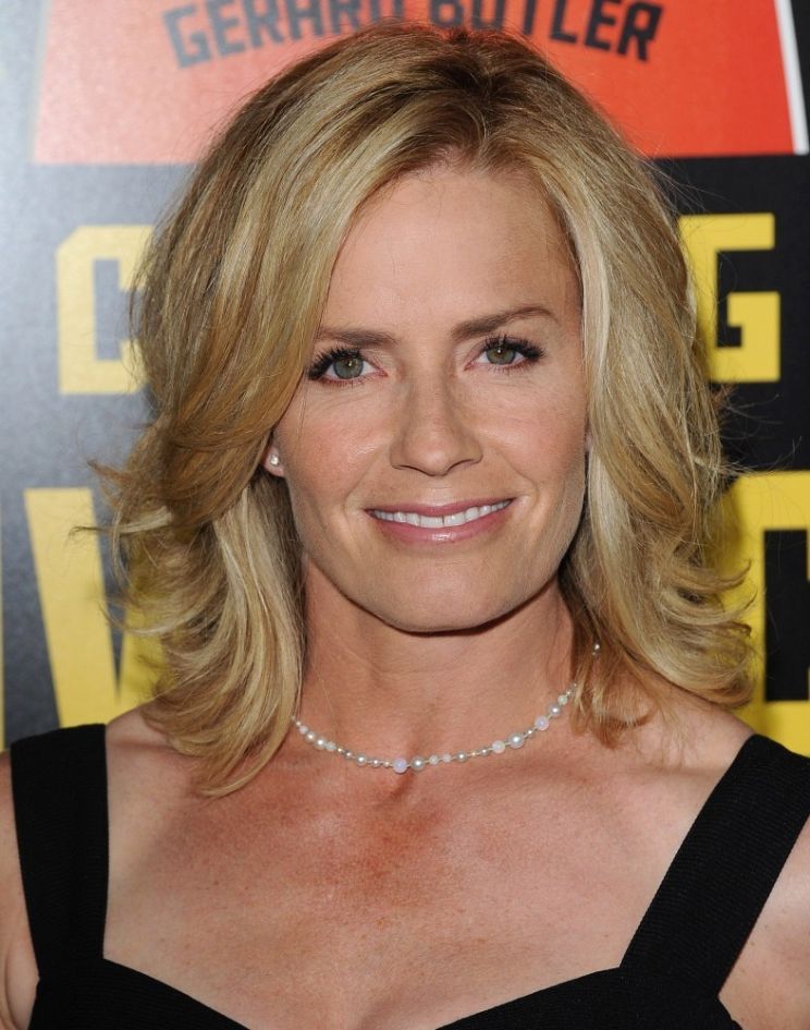 Elisabeth Shue